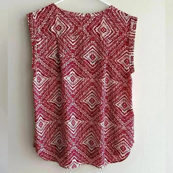 Ann Taylor Petite Red Diamond Print Speckled Tank Top, Size PMedium - Picture 13 of 16